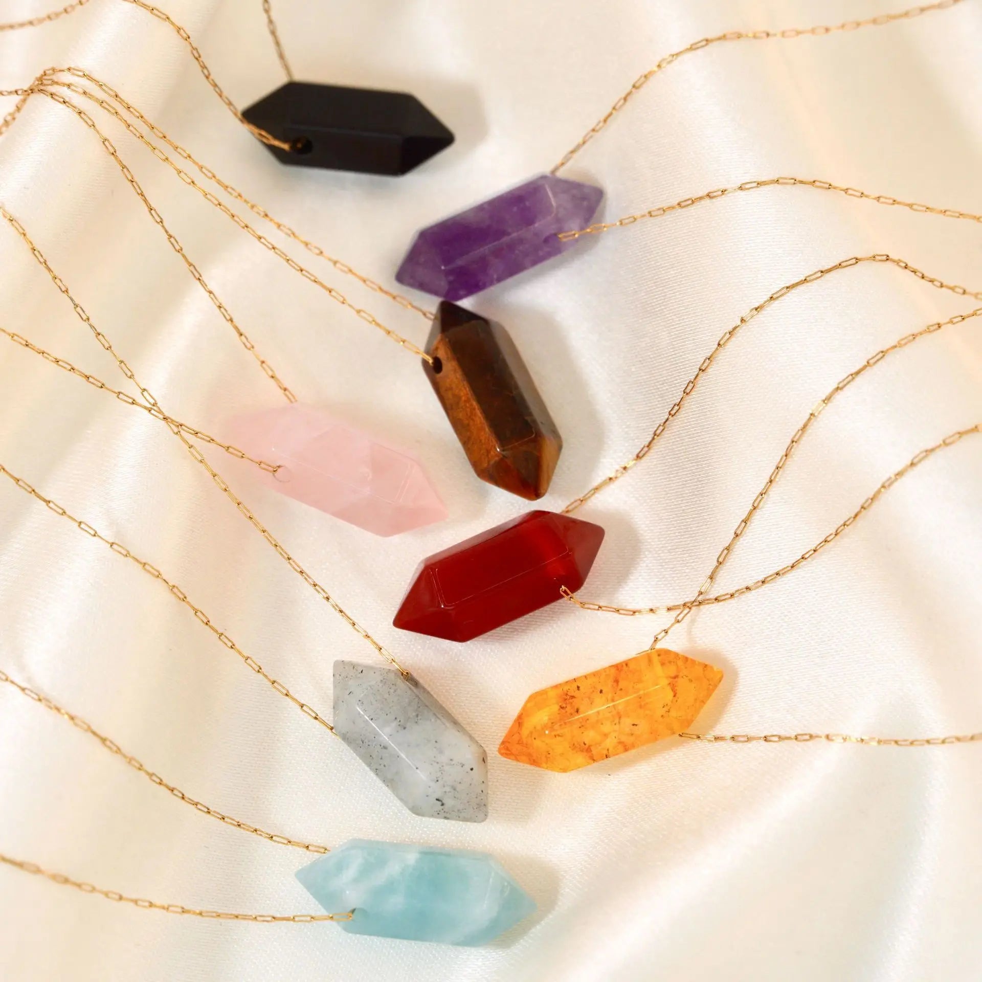 Women's Minimalist Luxury Stainless Steel Pendant Necklace Natural Stone Colored Crystal Hexagonal Prism Conical Design Link